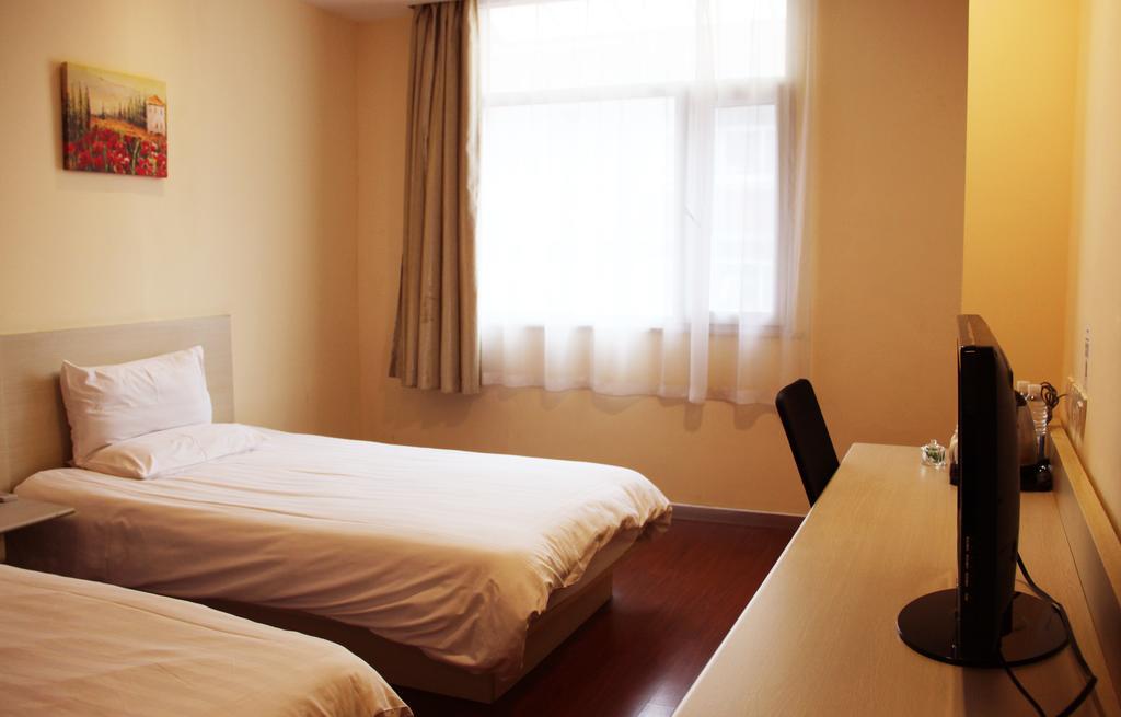 Hanting Hotel Changchun Qimao City Room photo